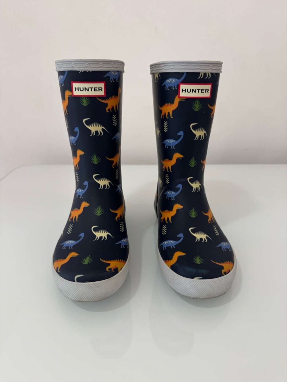 Hunter Kids Navy Dinosaur Rain Boots with Orange & Blue Dinosaurs, US Size 13